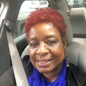 Meet your Posher, Deborah